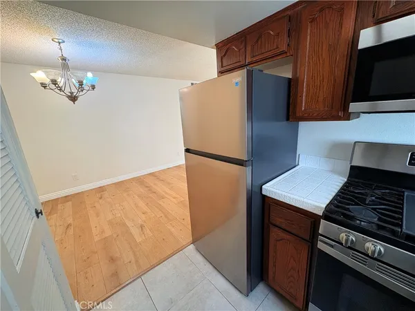 $2,700 | 118 North Cedar Street, Unit 2, Glendale, CA 91206
