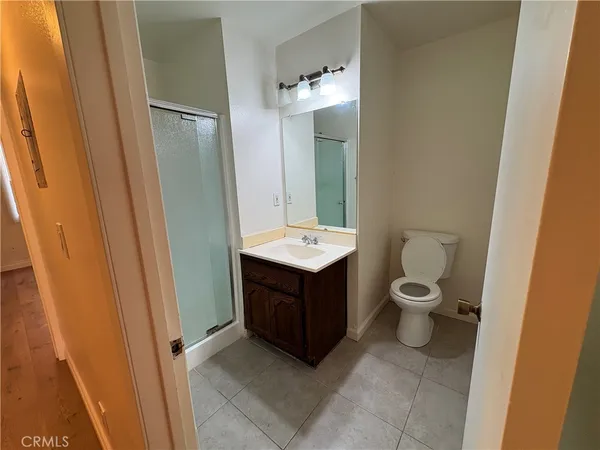 $2,700 | 118 North Cedar Street, Unit 2, Glendale, CA 91206