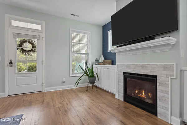 $538,500 | 893 Dan Owen Drive, Hampstead, NC 28443