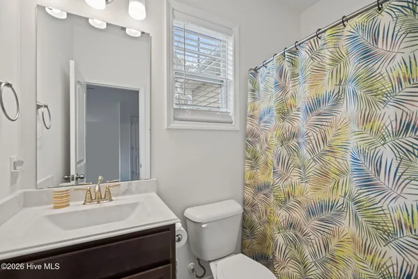 $538,500 | 893 Dan Owen Drive, Hampstead, NC 28443
