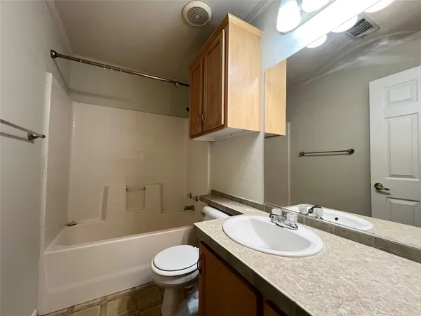 $1,495 | 10214 Berrybriar Lane, Tomball, TX 77375