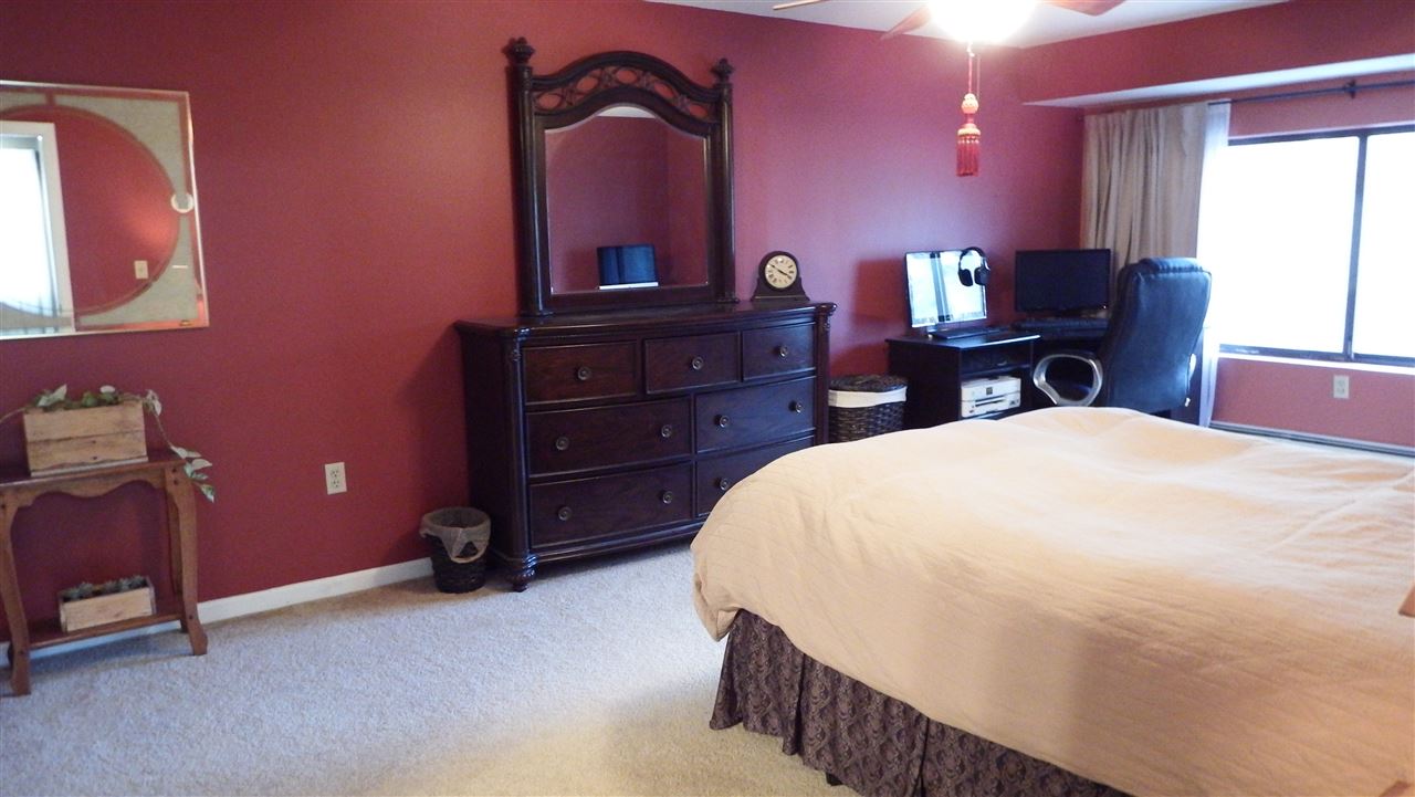 75 Indian Rock Road, Unit 75 Merrimack, NH 03054 - Photo 13 of 28
