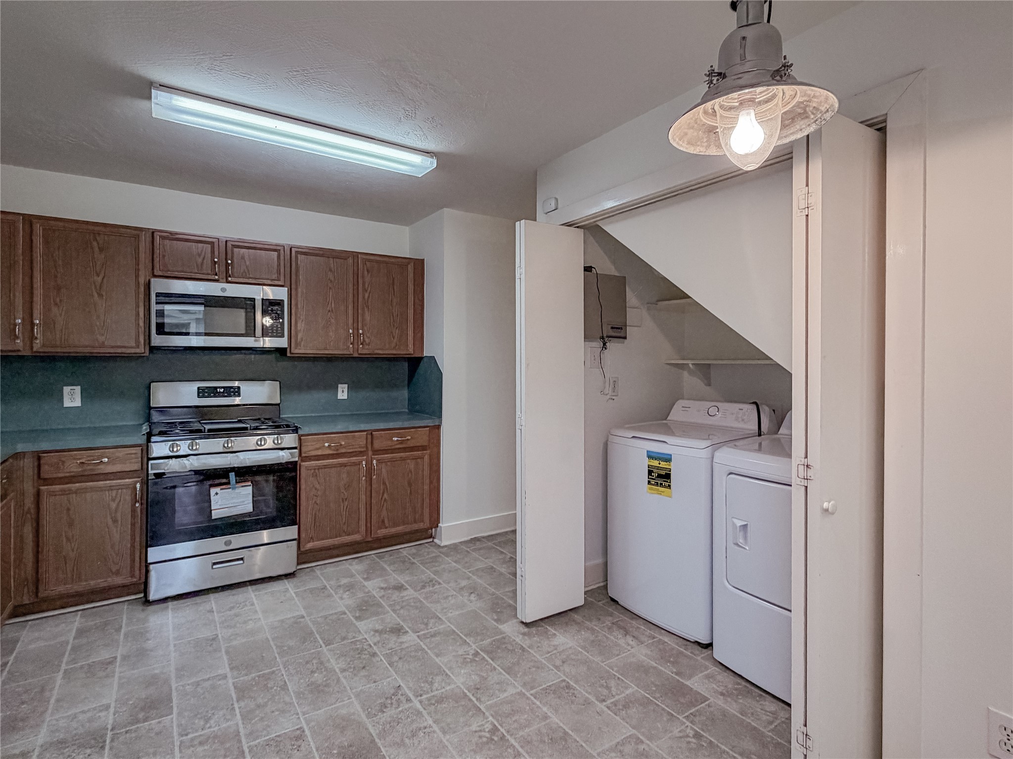 20935 Young Meadows Way Katy, TX 77449 - Photo 5 of 16