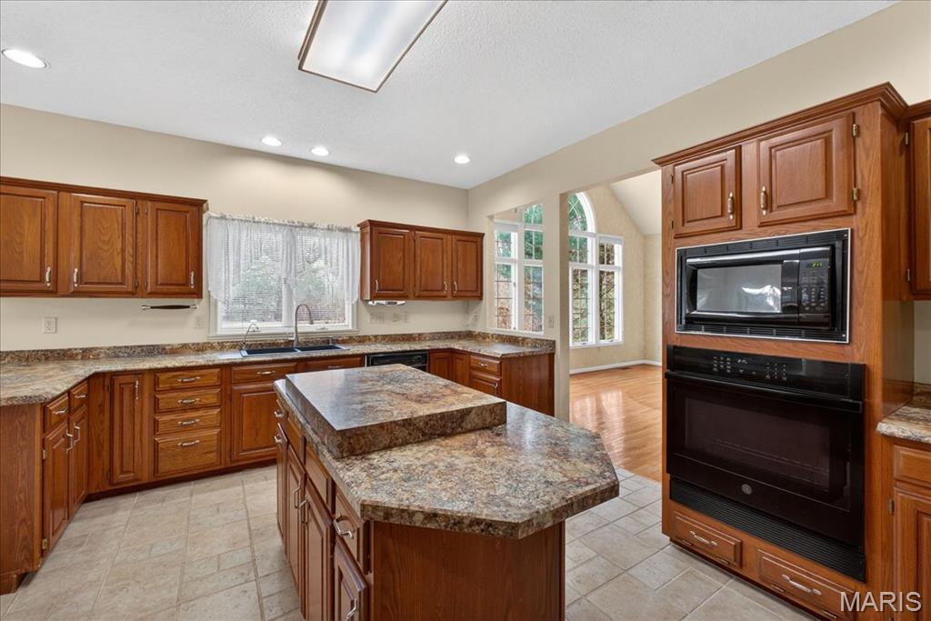 1000 Timberlake Drive Edwardsville, IL 62025 - Photo 21 of 46