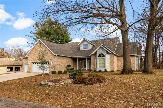 $420,000 | 1000 Timberlake Drive, Edwardsville, IL 62025