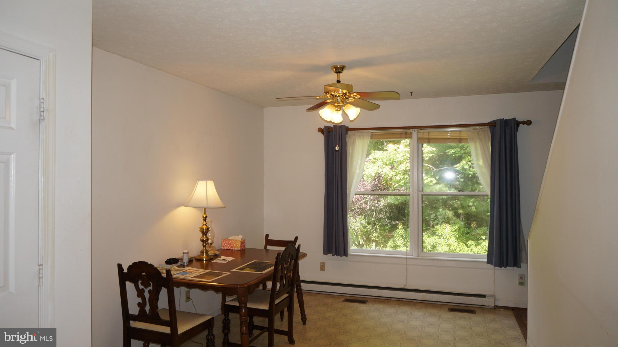 2381 Mountain Run Road Berkeley Springs, WV 25411 - Photo 14 of 23 Dining Room