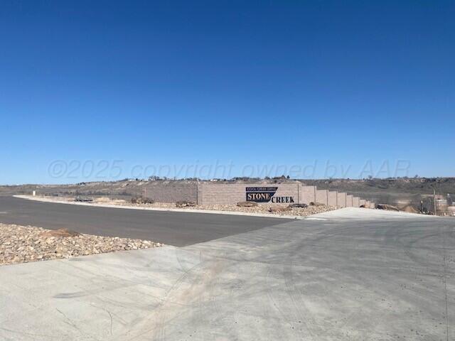 6200 West Country Club Road Canyon, TX 79015 - Photo 3 of 13 Entrance Cool Creek Dr.