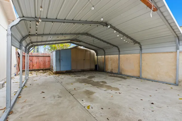 $300,000 | 411 Sierra Drive, Modesto, CA 95351