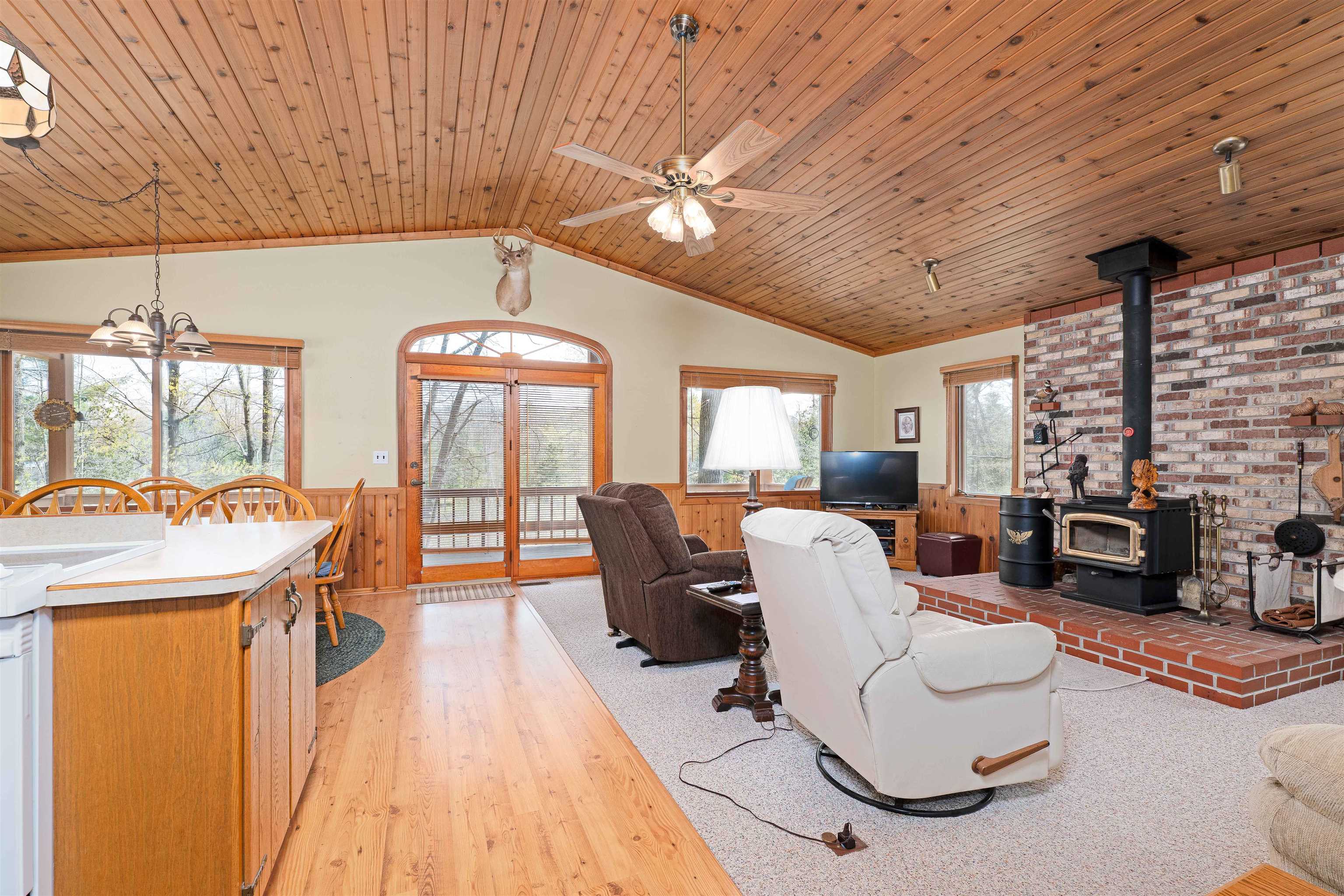 1541 Maple Point Road Beaverton, MI 48612 - Photo 9 of 32