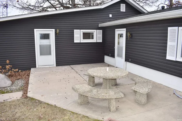 $309,900 | 3097 East Stahl Road, Monon, IN 47959