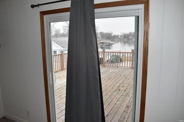 $309,900 | 3097 East Stahl Road, Monon, IN 47959