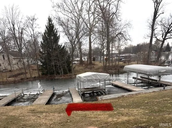 $309,900 | 3097 East Stahl Road, Monon, IN 47959