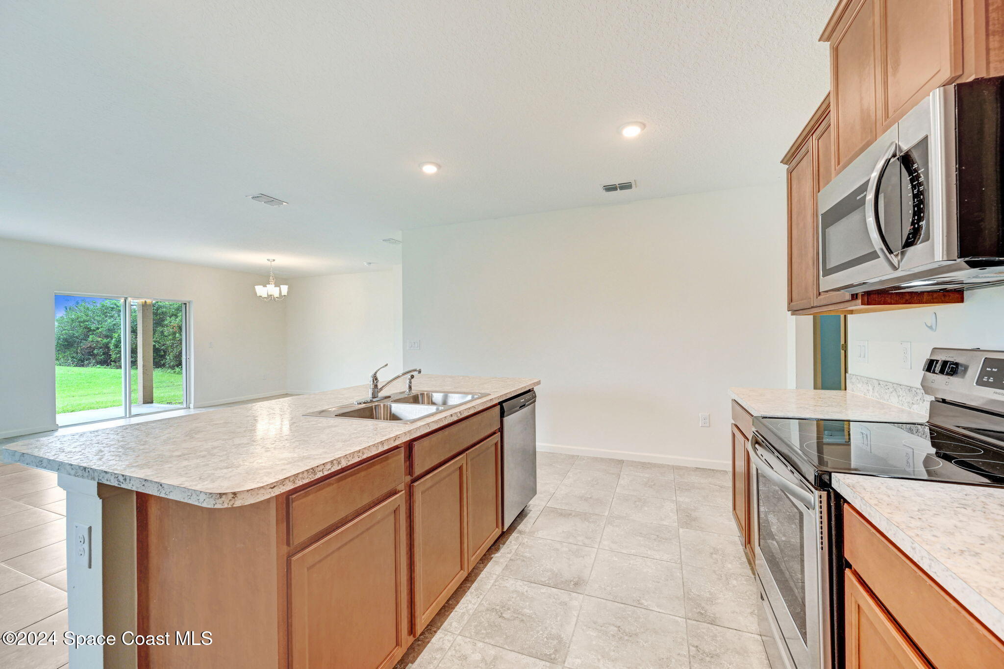 758 Fletcher Road Southeast Palm Bay, FL 32909 - Photo 15 of 35 22-web-or-mls-DSC_0654