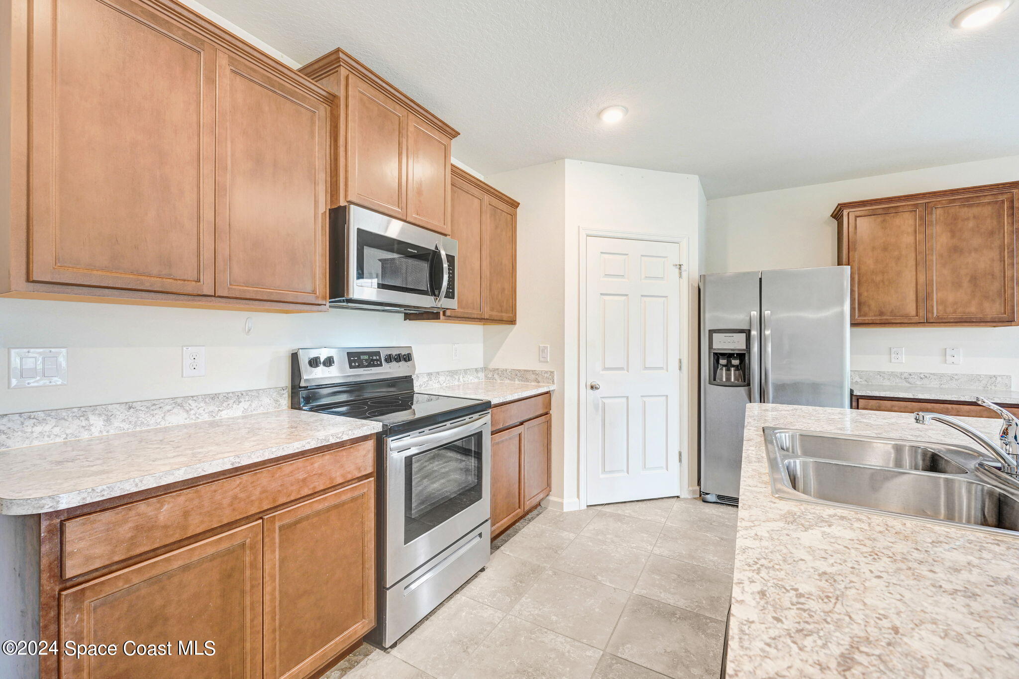 758 Fletcher Road Southeast Palm Bay, FL 32909 - Photo 16 of 35 23-web-or-mls-DSC_0657