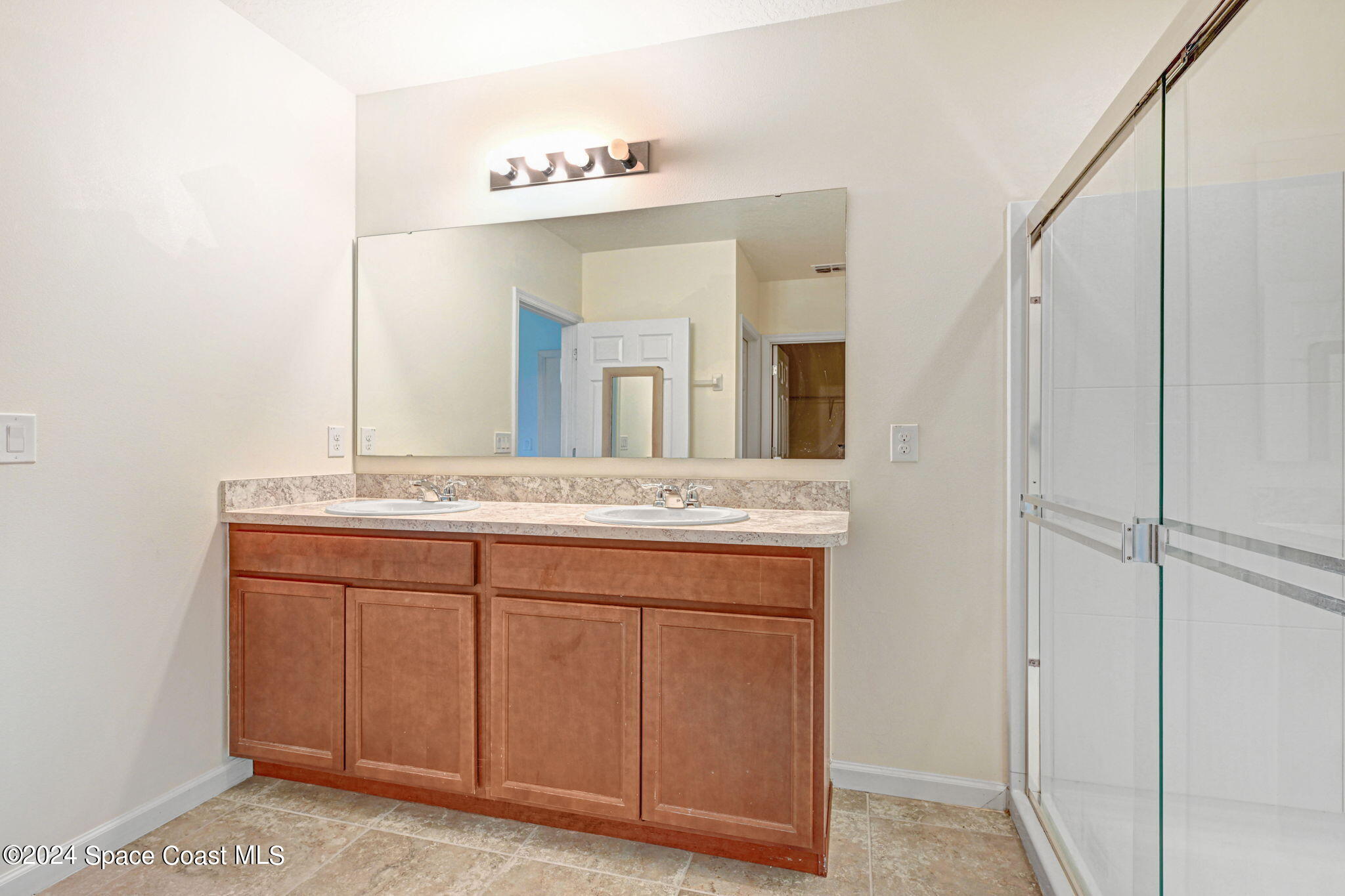 758 Fletcher Road Southeast Palm Bay, FL 32909 - Photo 28 of 35 35-web-or-mls-DSC_0696