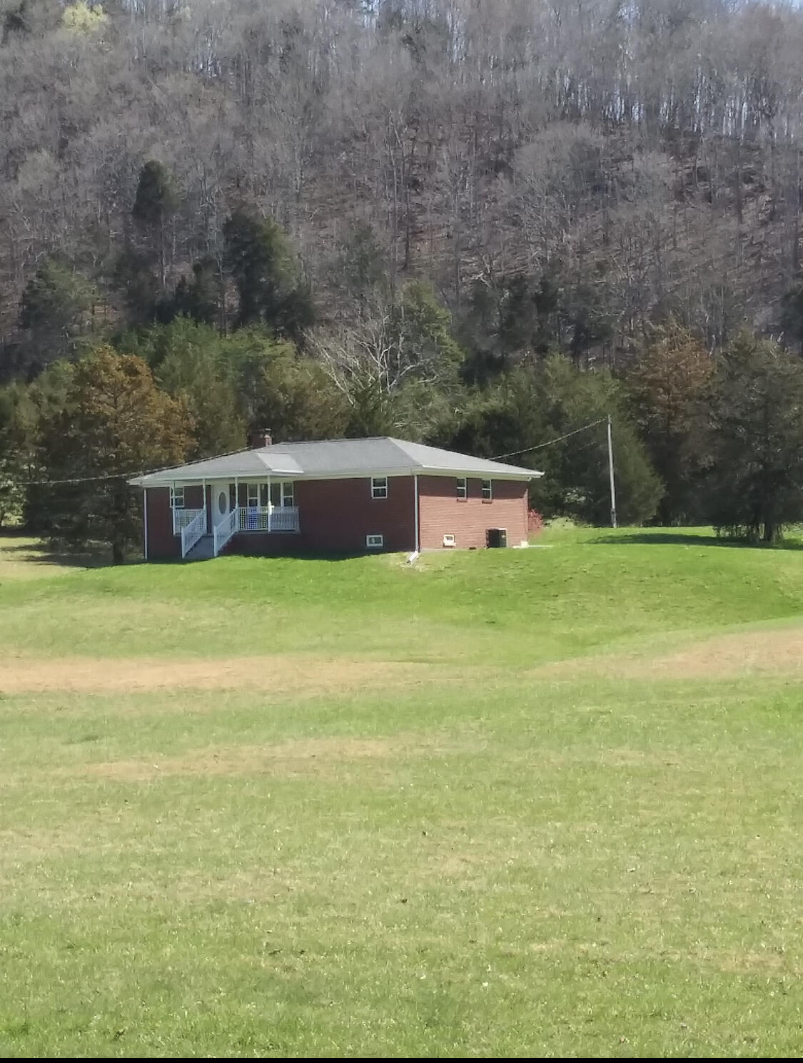 3525 Willow Tree Road Ewing, VA 24248 - Photo 9 of 38 32296B17-4932-40F4-8E38-BCF63DB9495B