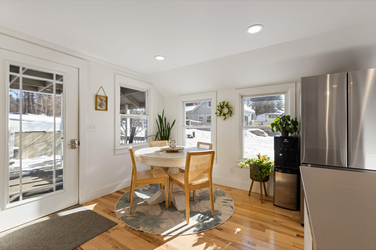 34 Albee Road Augusta, ME 04330 - Photo 15 of 61 Dining area & entry