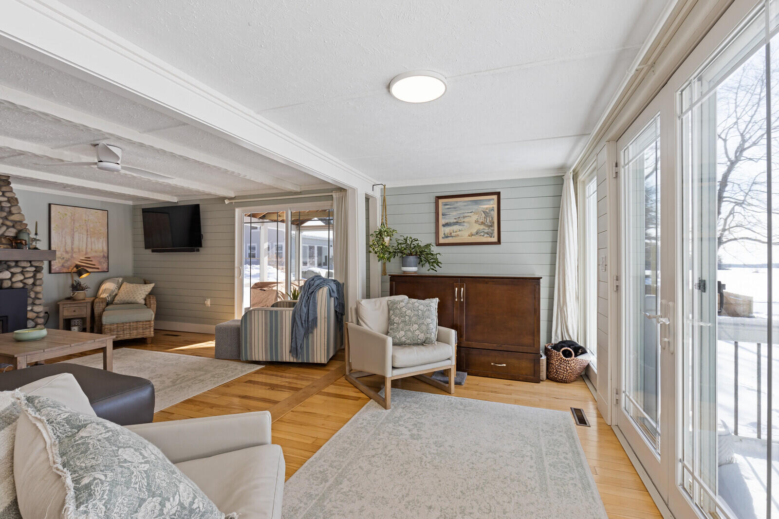 34 Albee Road Augusta, ME 04330 - Photo 26 of 61 Living room