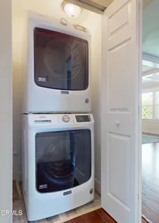 a close view of a washer and dryer