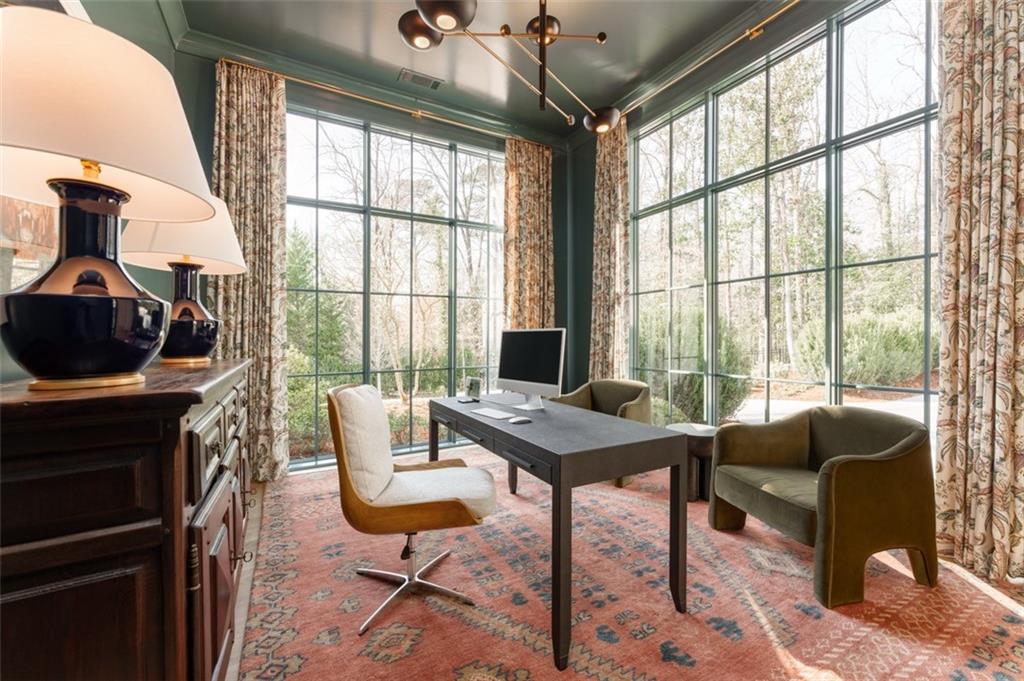 365 Valley Road Northwest Atlanta, GA 30305 - Photo 15 of 62