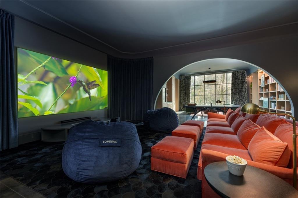 365 Valley Road Northwest Atlanta, GA 30305 - Photo 31 of 62