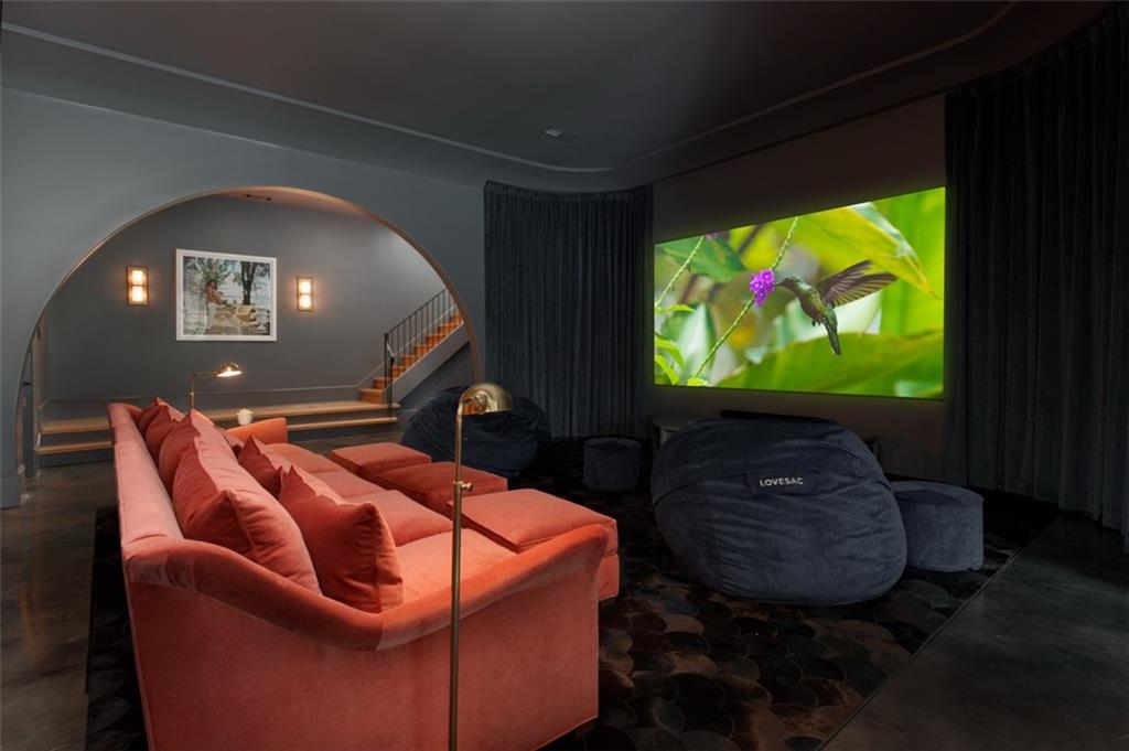 365 Valley Road Northwest Atlanta, GA 30305 - Photo 34 of 62