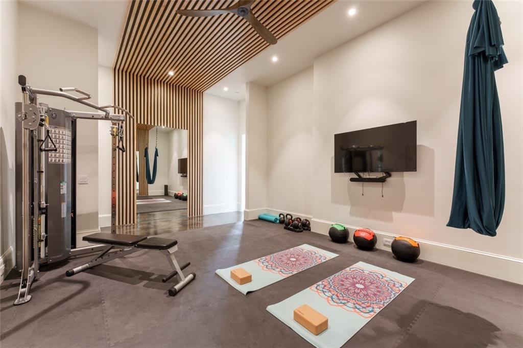 365 Valley Road Northwest Atlanta, GA 30305 - Photo 42 of 62