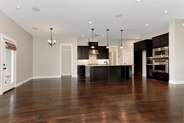 $425,000 | 115 Cherry Oak Lane, Montgomery, TX 77316