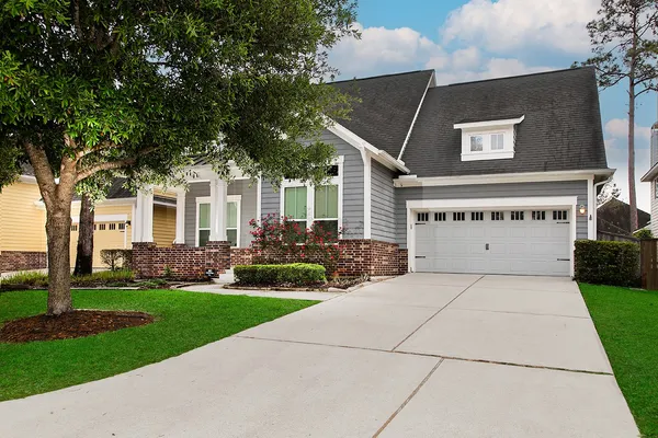 $425,000 | 115 Cherry Oak Lane, Montgomery, TX 77316