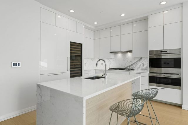 $3,150,000 | 1 Franklin Street, Unit 5401, Boston, MA 02110
