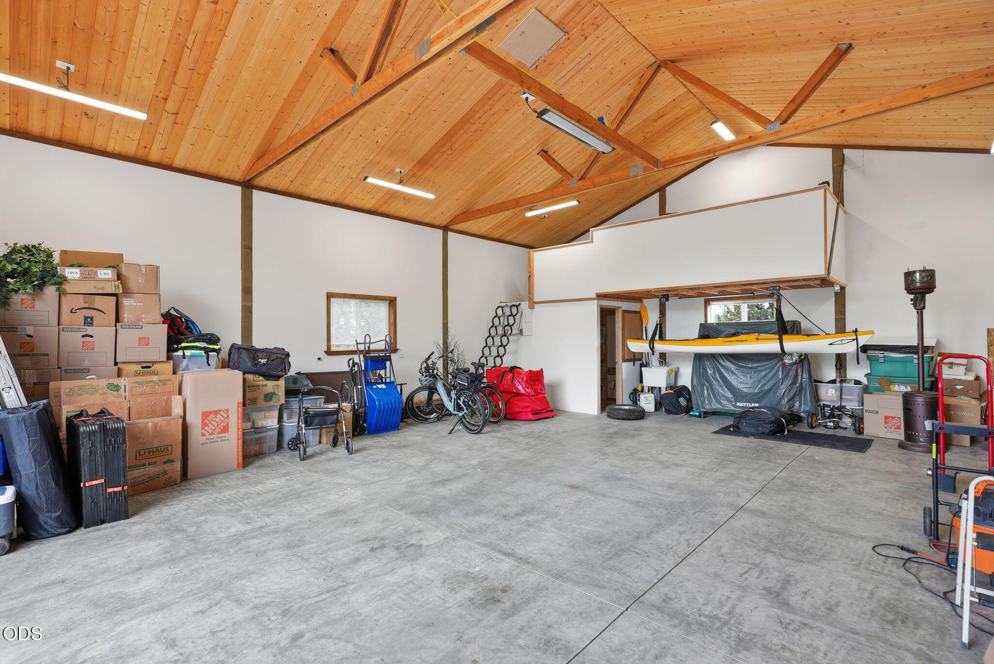 67295 Gist Road Bend, OR 97703 - Photo 39 of 57