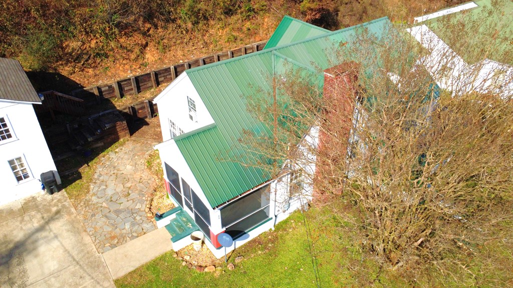 84 Logan Street Ellijay, GA 30540 - Photo 13 of 59
