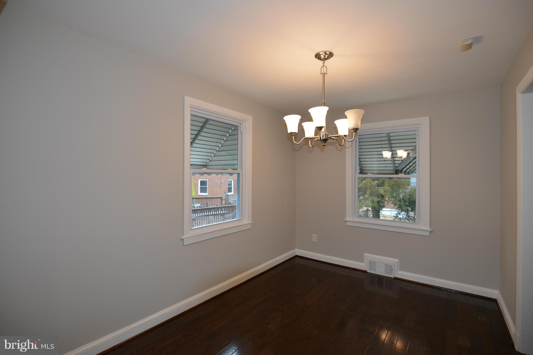 2002 Hayden Road Hyattsville, MD 20782 - Photo 8 of 29 Dining Room