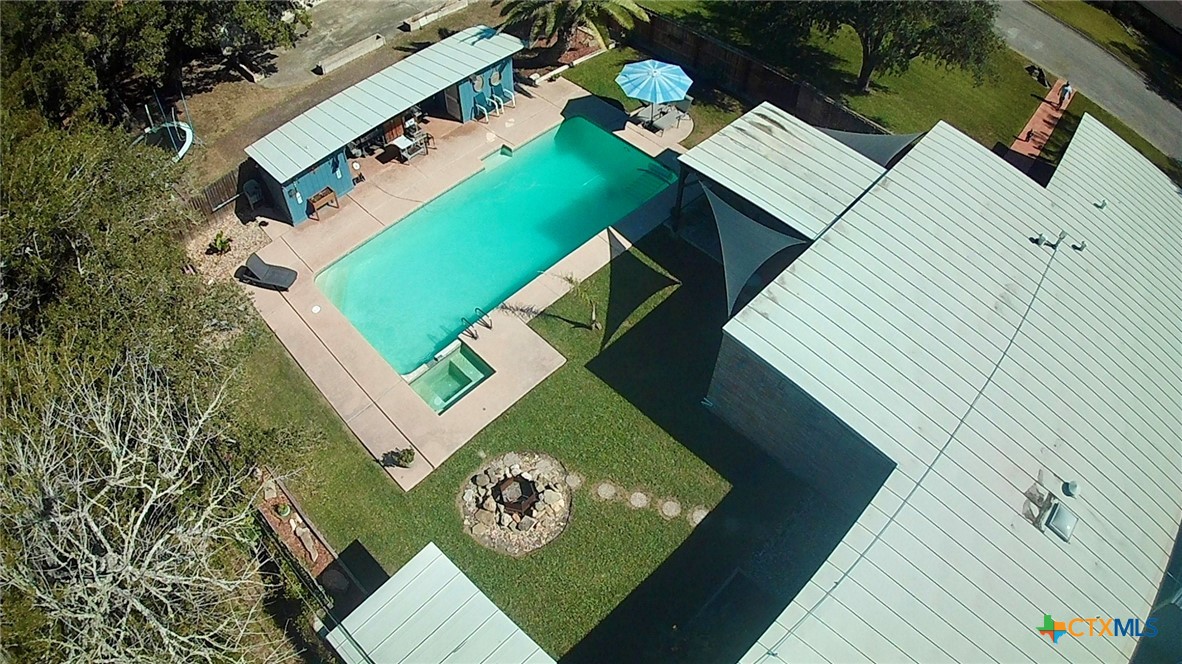 601 Lawrence Street Refugio, TX 78377 - Photo 40 of 42