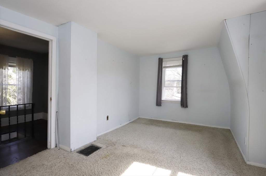 59 Bridge Street Fairhaven, MA 02719 - Photo 28 of 41