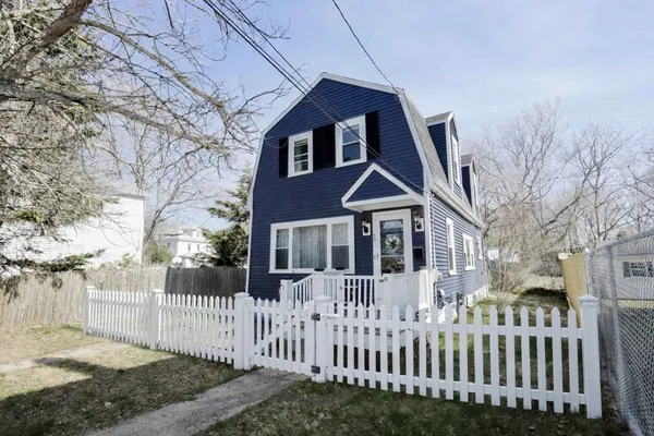 $420,000 | 59 Bridge Street, Fairhaven, MA 02719