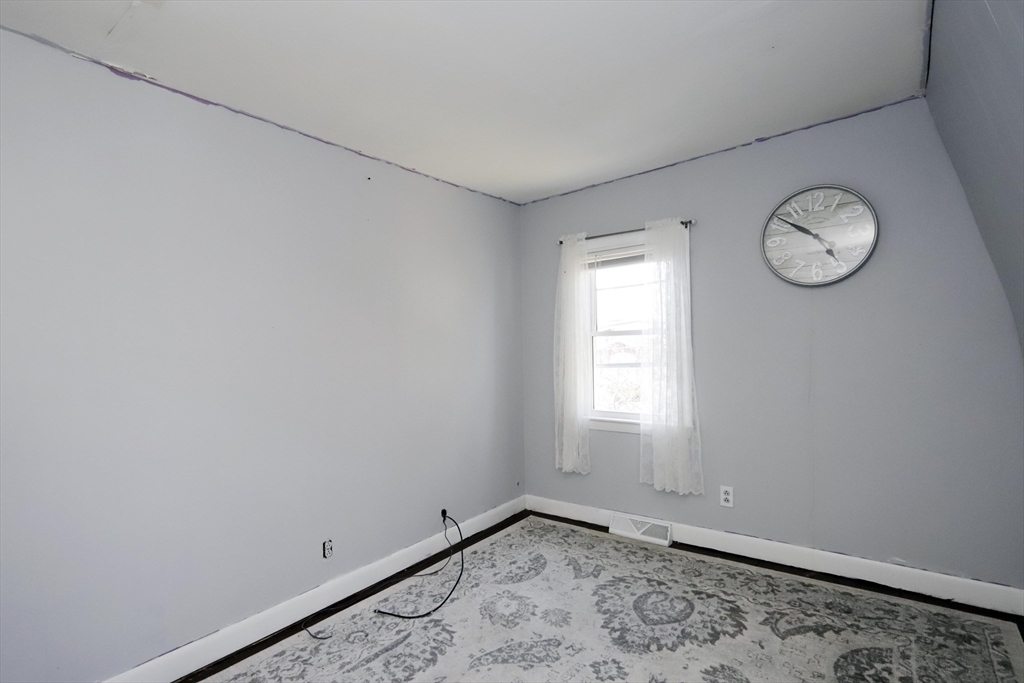 59 Bridge Street Fairhaven, MA 02719 - Photo 32 of 41