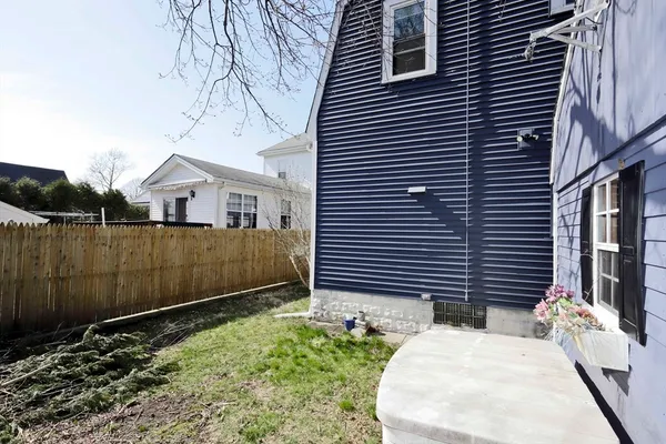$420,000 | 59 Bridge Street, Fairhaven, MA 02719