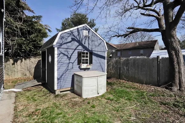 $420,000 | 59 Bridge Street, Fairhaven, MA 02719