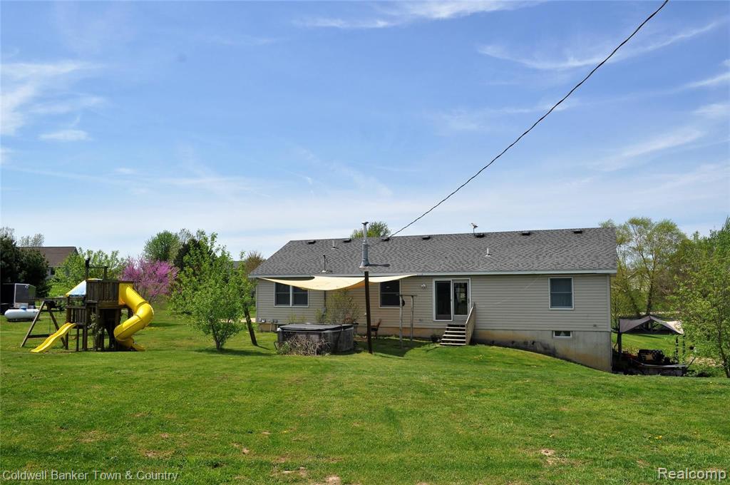 7853 Munsell Road Howell, MI 48843 - Photo 30 of 43