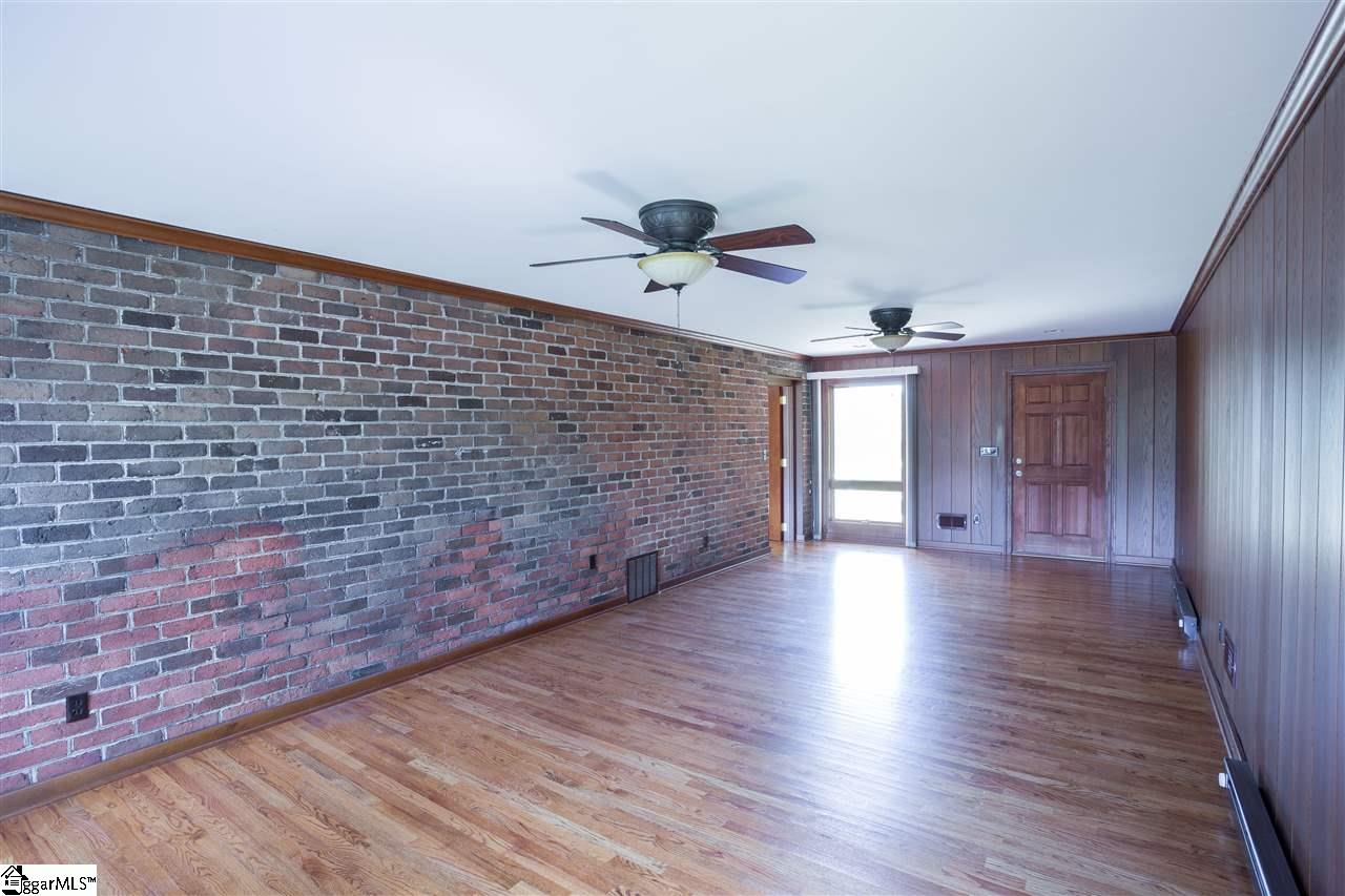 603 Pelham Road Greenville, SC 29615 - Photo 13 of 29 Was used by owners as a "Music" Room