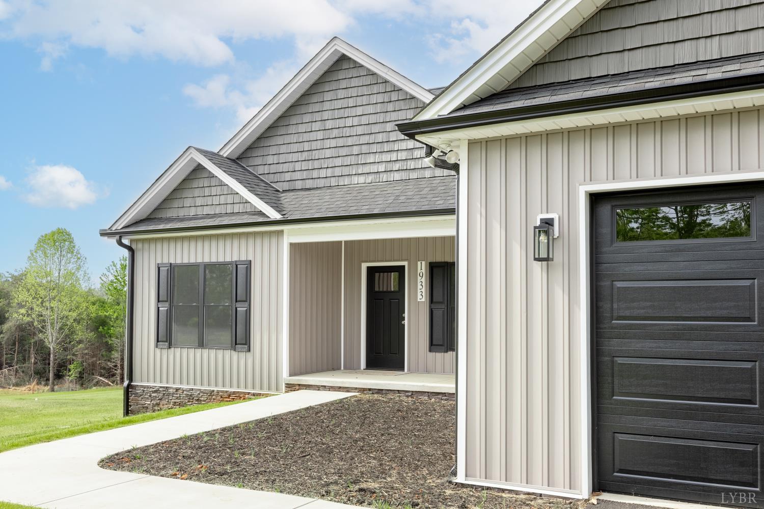 1933 Bear Creek Road Rustburg, VA 24588 - Photo 2 of 58 Gallery Image 2