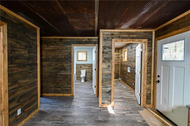 $219,000 | 8655 Southeast 54th Highway, Collins, MO 64738