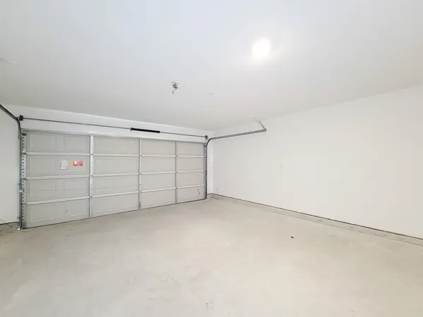 $1,850 | 1519 Gardenia Grv Lane, Unit LAND, Crosby, TX 77532