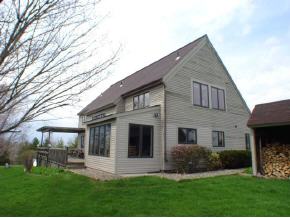 646 Lime Kiln Road Charlotte, VT 05445 - Photo 2 of 12 Gallery Image 2