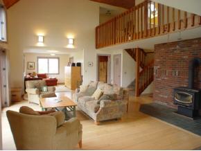 646 Lime Kiln Road Charlotte, VT 05445 - Photo 4 of 12 Gallery Image 4