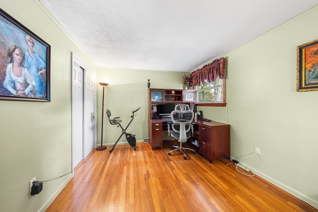 27 Randy Road Framingham, MA 01701 - Photo 25 of 42