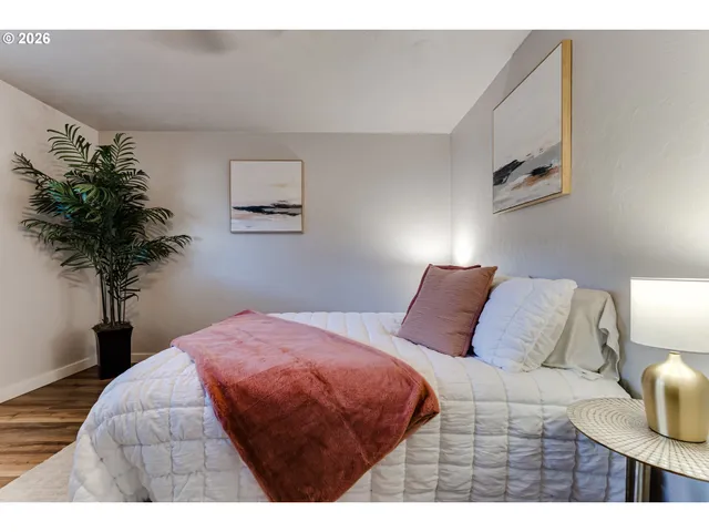 $255,000 | 1432 Fetters Loop, Eugene, OR 97402