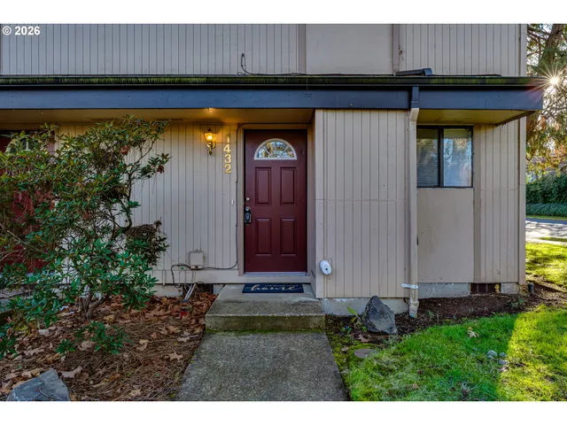 $255,000 | 1432 Fetters Loop, Eugene, OR 97402