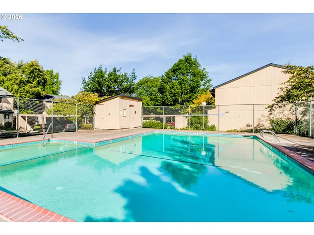 $255,000 | 1432 Fetters Loop, Eugene, OR 97402